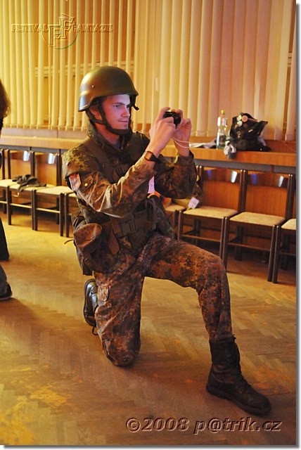 SG photographer
