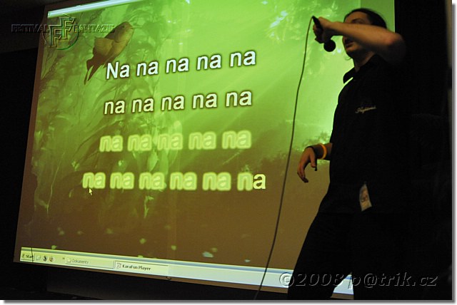 Karaoke: na na na na na...